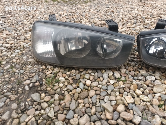 ляв и десен фар за хюндай елантра 00 - 03 HYUNDAI ELANTRA, снимка 2 - Части - 53701409