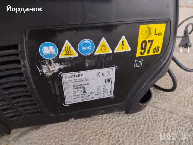 компресор за въздух Stanley, снимка 8 - Аксесоари и консумативи - 47826617