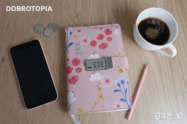 Стилен тефтер със секретна закопчалка 