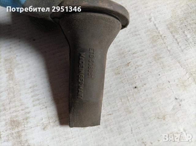 Дренажна тръба Audi A5 F5 S5 7L0877242, снимка 3 - Части - 51936610