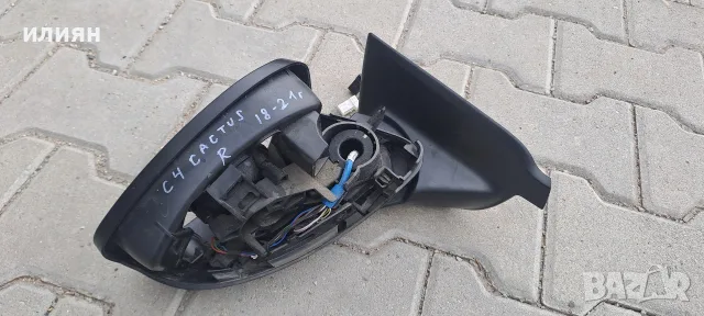 дясно огледало за Citroen C4 Cactus 2018 2019 2020 2021 6+4 пина , снимка 2 - Части - 56042794