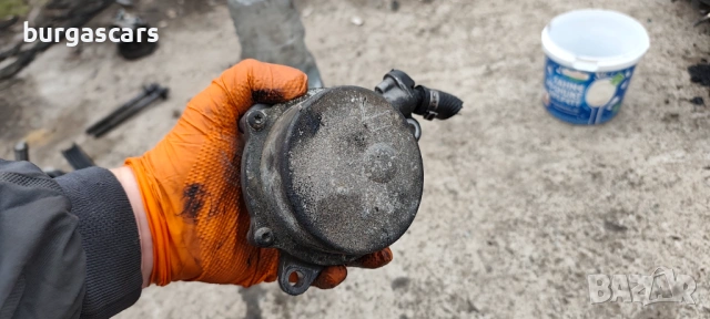 Вакуум помпа Bmw 118D - 122к.с E87 2005г , снимка 2 - Части - 53724447