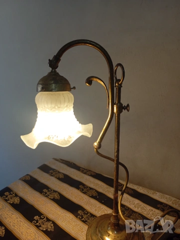 Настолна лампа в стил арт нуво0, снимка 7 - Настолни лампи - 53754909