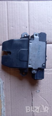 Брава заден капак Ford Focus II комби, снимка 1 - Части - 41102471