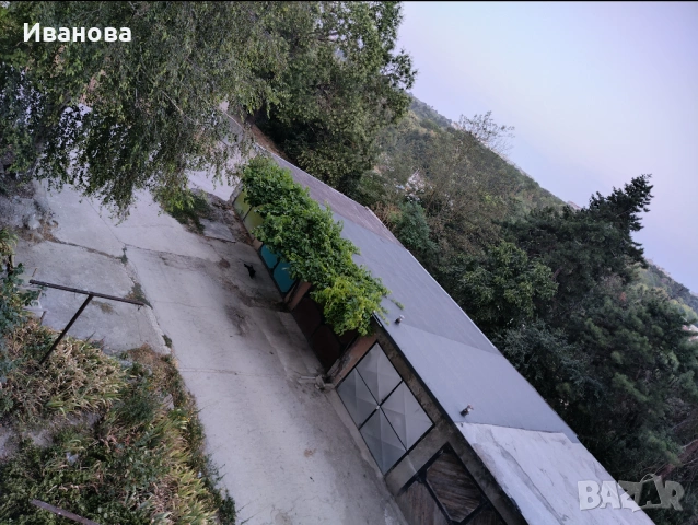 2 гаража по отделно