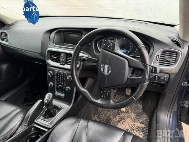на части Волво в40 Volvo v40 1.6 d 2014, снимка 6 - Автомобили и джипове - 53472795