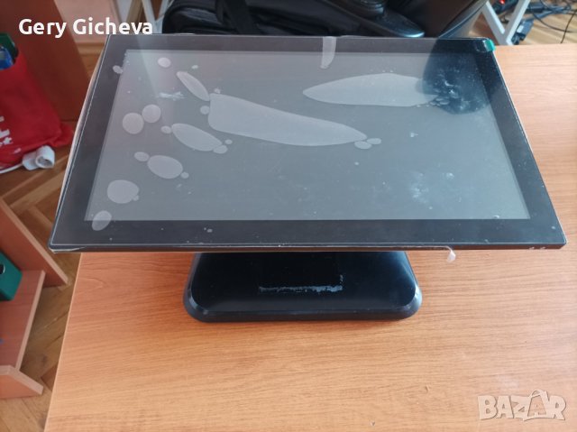 AIO Компютър с вграден 15,6" дисплей, за фискален принтер, пос система