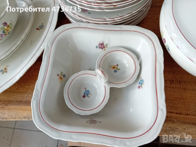Български порцелан.Сервиз за хранене, пълен комплект., снимка 4 - Сервизи - 53464614