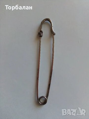 Старинна брошка 