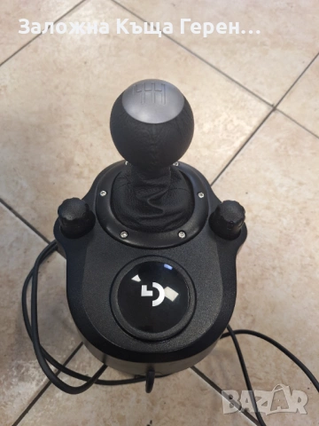 Скоростен лост Logitech Driver Force, снимка 3 - Клавиатури и мишки - 53019092