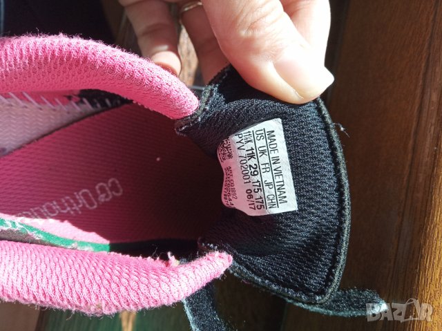 Маратонки Adidas за момиче , снимка 2 - Детски маратонки - 40163857