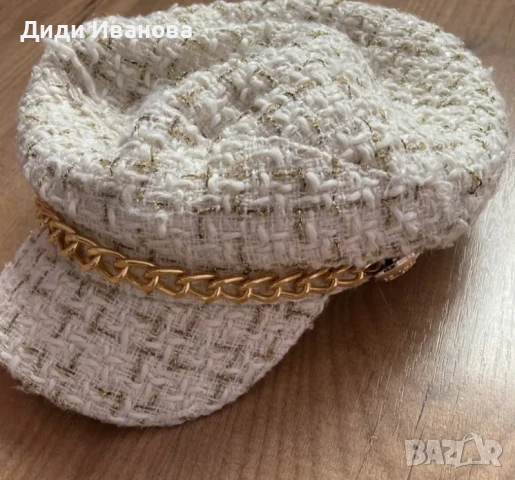 Дамски шапки 4 броя, снимка 7 - Шапки - 50036963