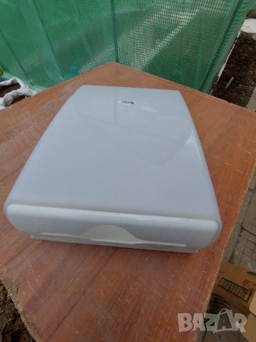 Дозатори за салфетки и тоалетна хартия, снимка 6 - Органайзери - 40974809