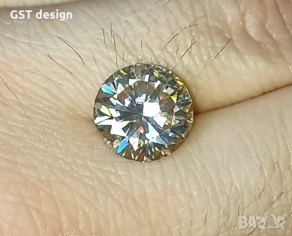 Спешно Уникален Топ 6,7 карата Фенси Златно G-H диамант мойсанит diamond Moissanite, снимка 1 - Други - 35754518