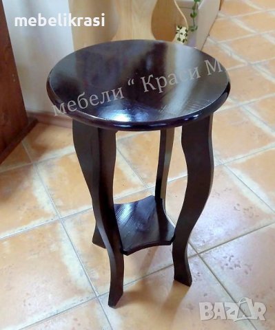 Помощна масичка с 2 плота с 4 извити крака в цвят орех