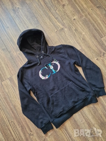 Страхотен дамски суитчър CHRISTIAN DIOR размер S / М , снимка 3 - Суичъри - 51764359