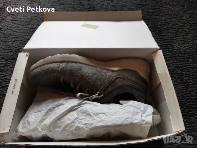 Нови мъжки маратонки