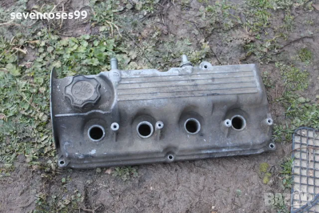 Капак клапани Сузуки Балено 1.3i Suzuki Baleno 