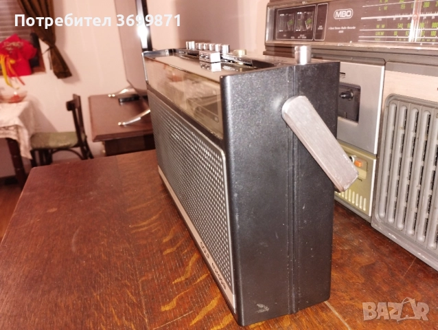 Радио транзистор ИТТ., снимка 4 - Радиокасетофони, транзистори - 52527937