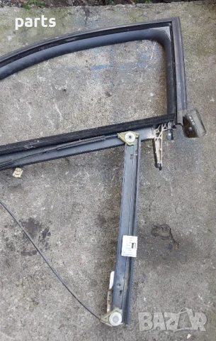 Преден Ляв Стъклоповдигач Ауди А4 Б6 - Б7
- 8E0837629, снимка 4 - Части - 50706273