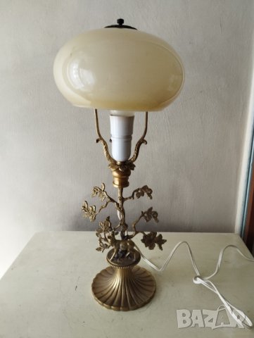 настолна лампа арт деко