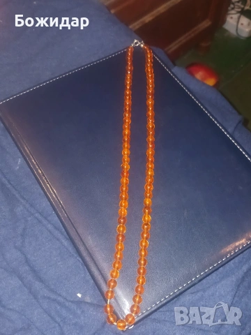 Кехлибарена огърлица. Русия. 