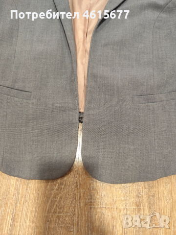 късо сако на H&M, снимка 4 - Сака - 52012682