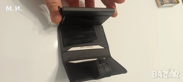  Продавам Карт холдер ЛВ, снимка 7 - Портфейли, портмонета - 53834745