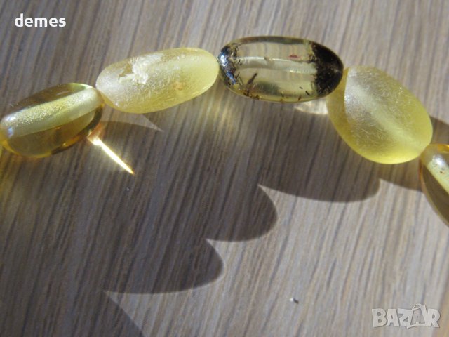 Ластична гривна от първокласен балтийски кехлибар, снимка 8 - Гривни - 39388441