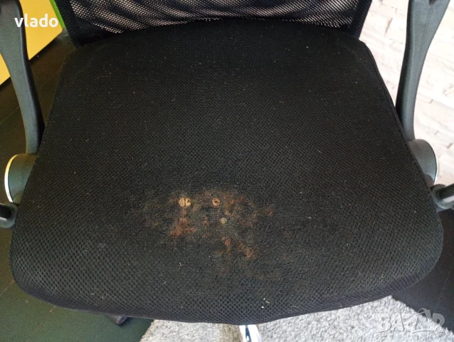 Офис стол, снимка 8 - Столове за офис - 50845414