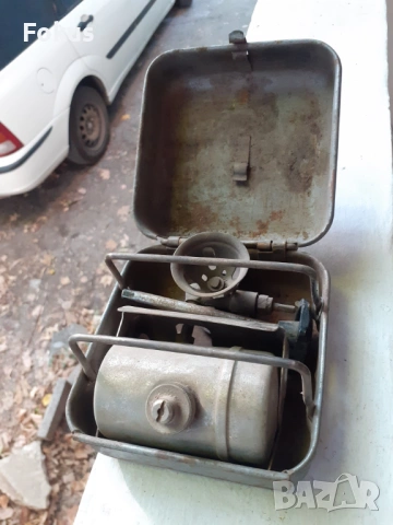 Стар съветски примус котлон