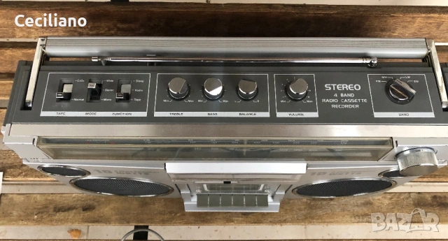 радиокасетофон  Club 6001(Germany), снимка 9 - Радиокасетофони, транзистори - 53247648