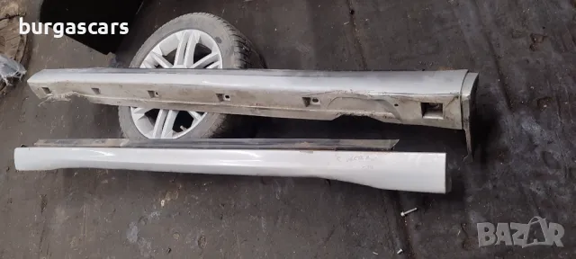 Прагове Opel Vectra C GTS хечбек - 50лв, снимка 2 - Части - 48943895