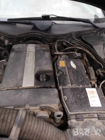 Mercedes-Benz C 230 На части , снимка 6 - Автомобили и джипове - 52378647