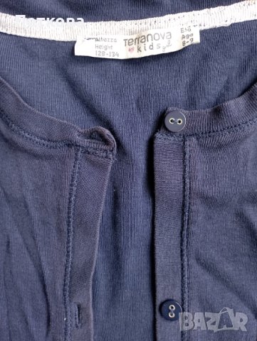 Запазена жилетка за момиче , снимка 2 - Детски пуловери и жилетки - 40346369