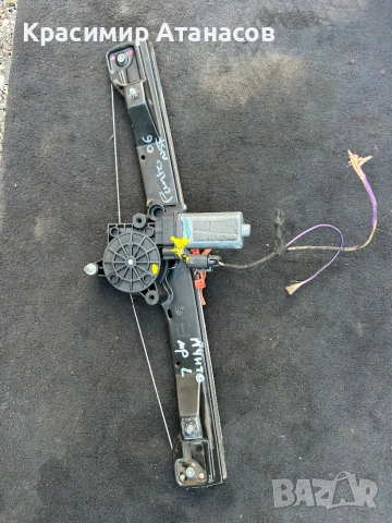 51786729. Стъклоповдигач преден ляв  за Фиат гранде пунто 2006-2012г