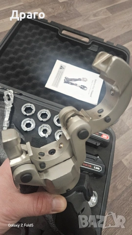 Хидравлична преса за кербоване на кабелни обувки на батерии от 10-30, снимка 2 - Други инструменти - 53279214