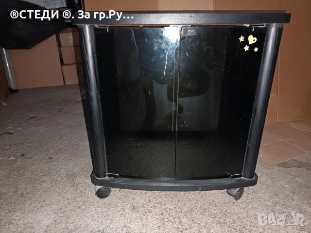 Тв шкаф и аудио техника на колелца, снимка 4 - Шкафове - 52511921