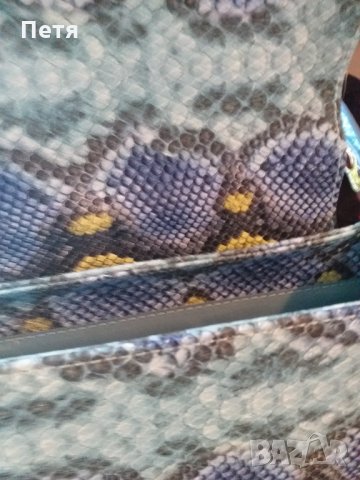 Чисто нова средна чантичка за вашите разноцветни обувки , снимка 3 - Чанти - 35930675