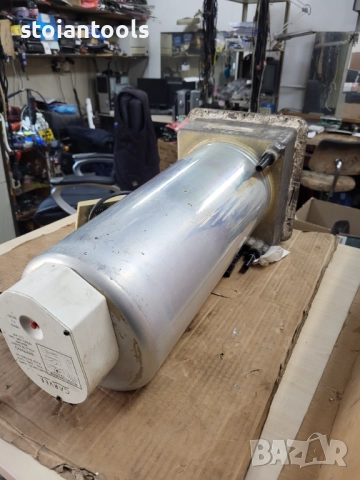 Газов бойлер каравана кемпер Carver Cascade газ 220V, снимка 3 - Ремаркета - 52095089