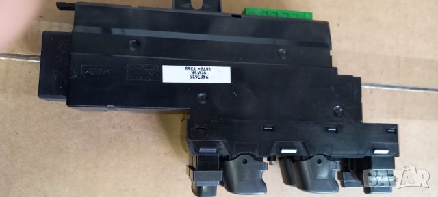 Бутони ел. стъкла и огледала Volvo S80, снимка 2 - Части - 40359623