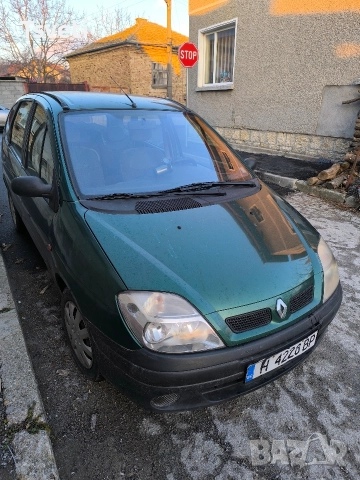 Рено Сценик