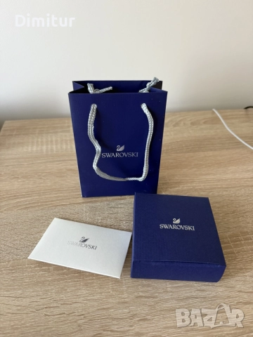 Колие Swarovski Iconic Swan, снимка 3 - Колиета, медальони, синджири - 56218180