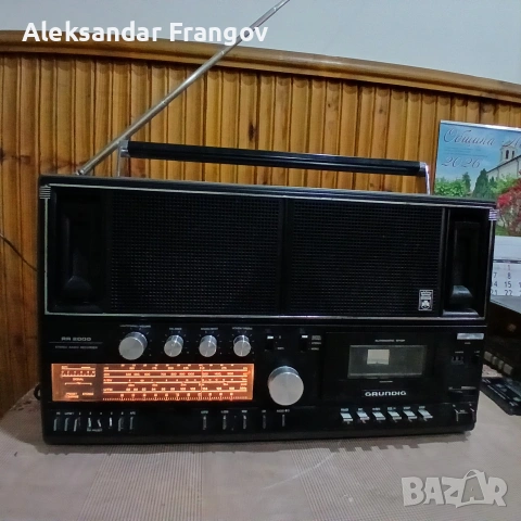 GRUNDIG RR 2000 ЗАЯВЕН, снимка 2 - Радиокасетофони, транзистори - 53131089