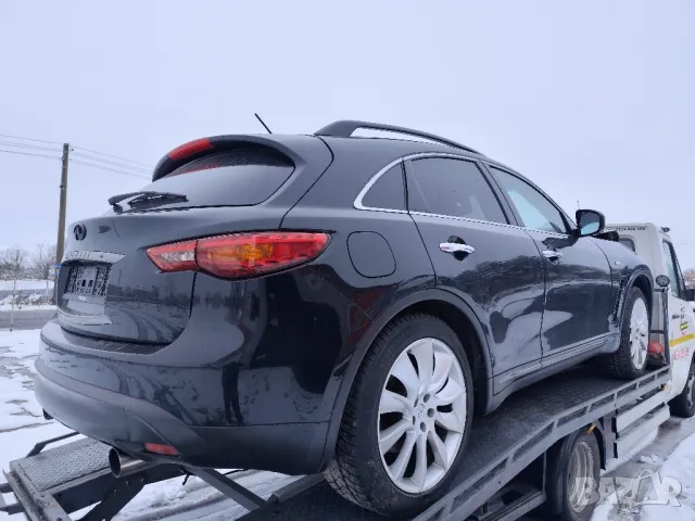 Infinity QX70, снимка 2 - Части - 48670598