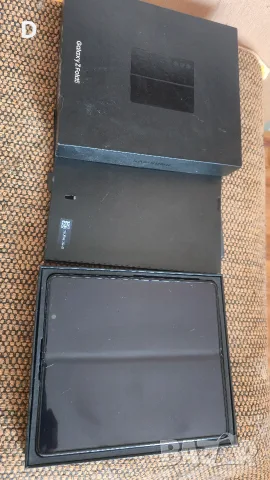 Samsung Galaxy Z fold 5 ,256gb, снимка 2 - Samsung - 55973620