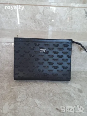 Нов Кожен Клъч Различни Цветове и Марки Louis Vuitton Gucci , снимка 3 - Чанти - 55786396