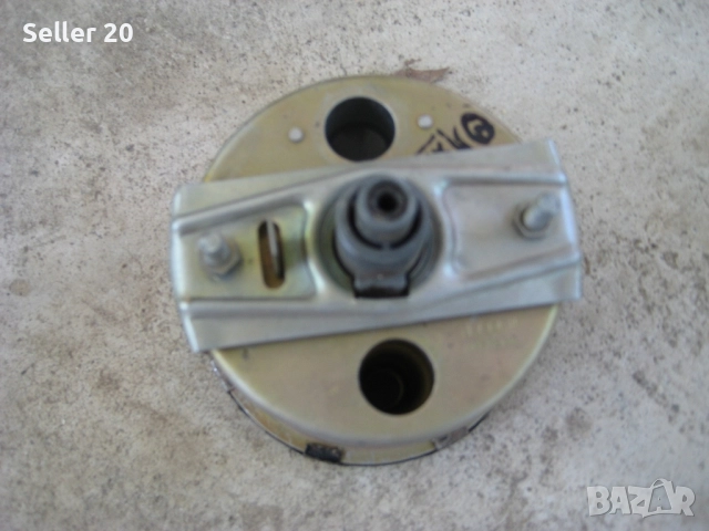 Уреди за арматурно табло от автомобили от времето на съветския съюз, снимка 2 - Части - 52061381