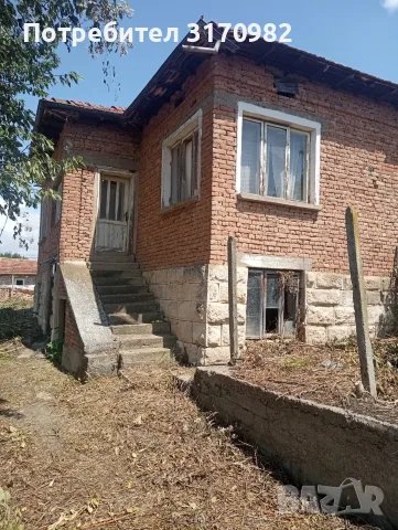 Тродава се къща в с.Тръстеник