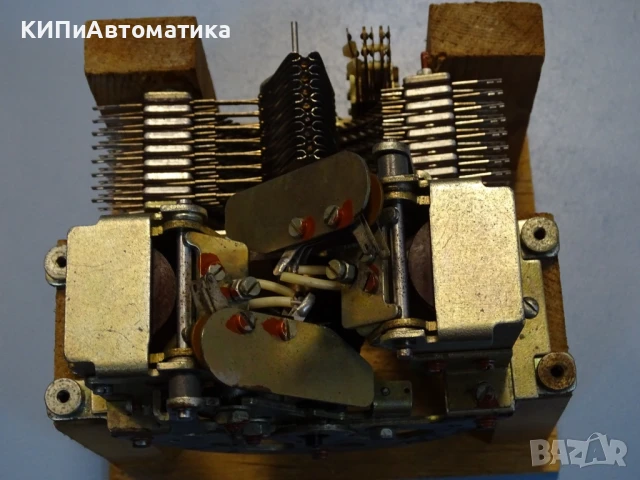 стъпков избирач РШИ-25 РСЗ.250.071Д Rotary Stepper Relay USSR, снимка 5 - Резервни части за машини - 50909386